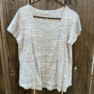 LuLaRoe tee
